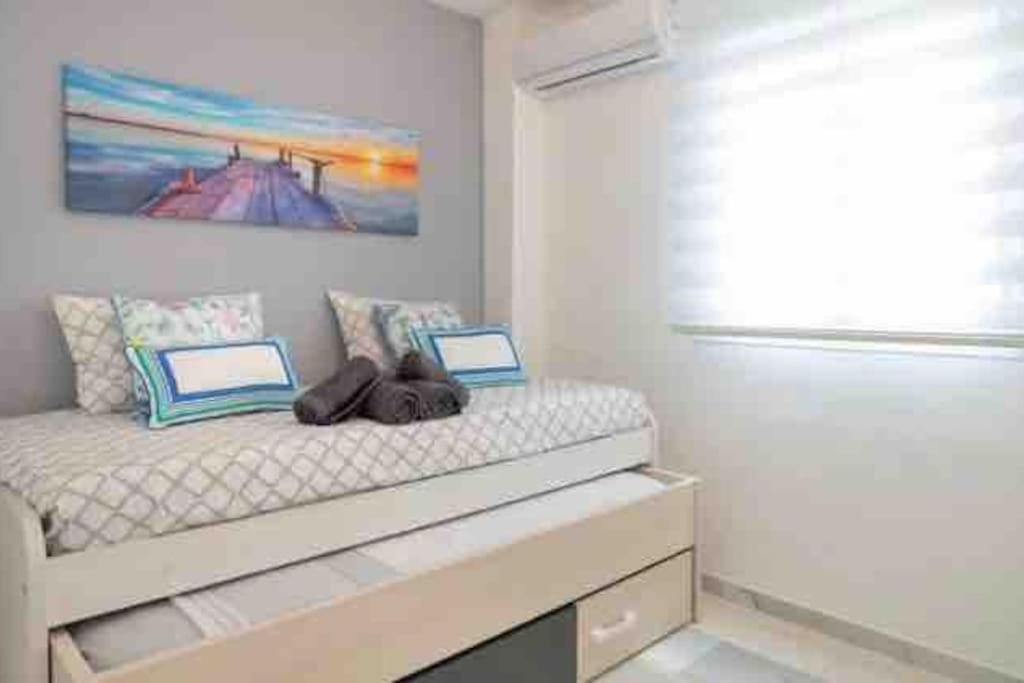Precioso 3bdr A 50 M De La Playa Apartment